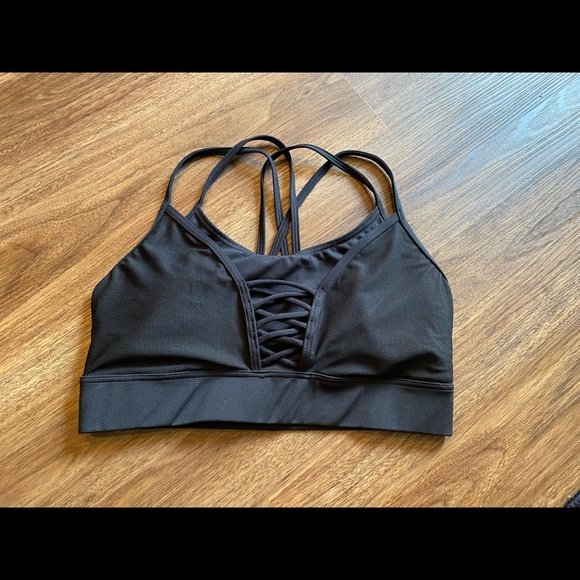 TYR Other - TYR Quinn Top (L)